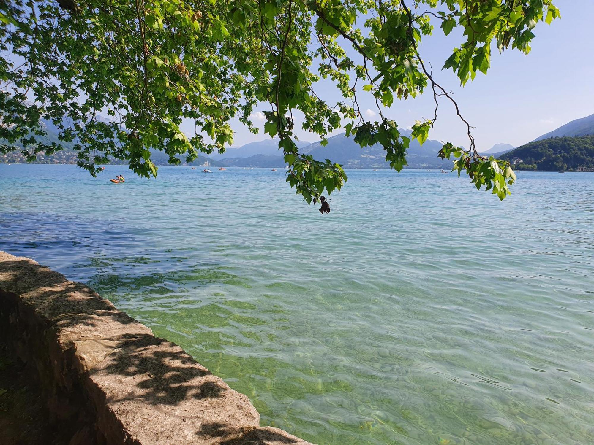 Hyper Centre Annecy Et Bord Du Lac Bagian luar foto